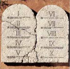 ten commandments tablets